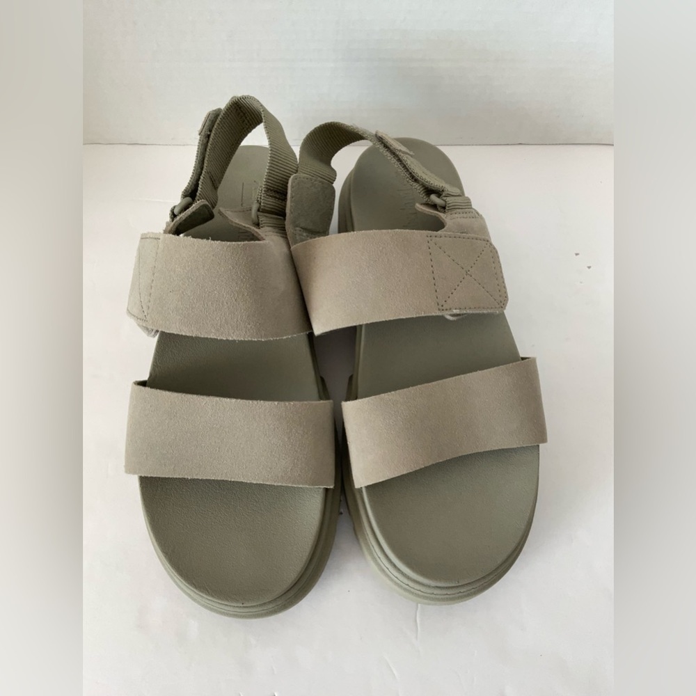 Timberland Women's Olive-Tan Two-Strap Outdoor Sandals